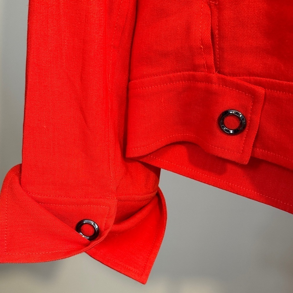 NWOT St. John Vibrant Red Linen/Silk Blend Bomber Style Jacket Zipper and Snaps - Picture 4 of 15